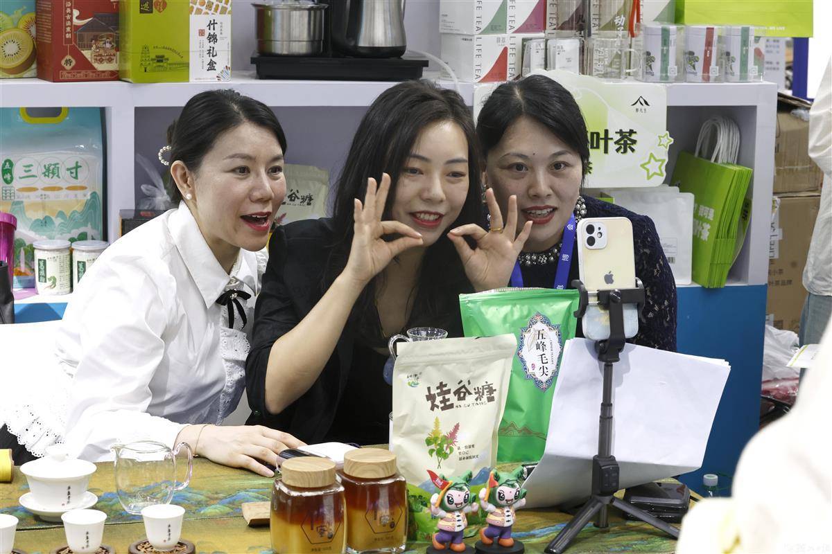 王子棋牌官网登录